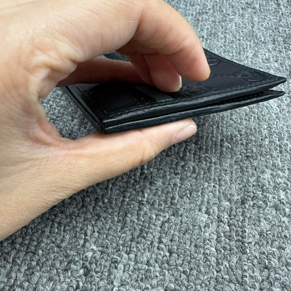 100% Authentic Gucci Leather Wallet 215-111124 - Picture 7 of 11